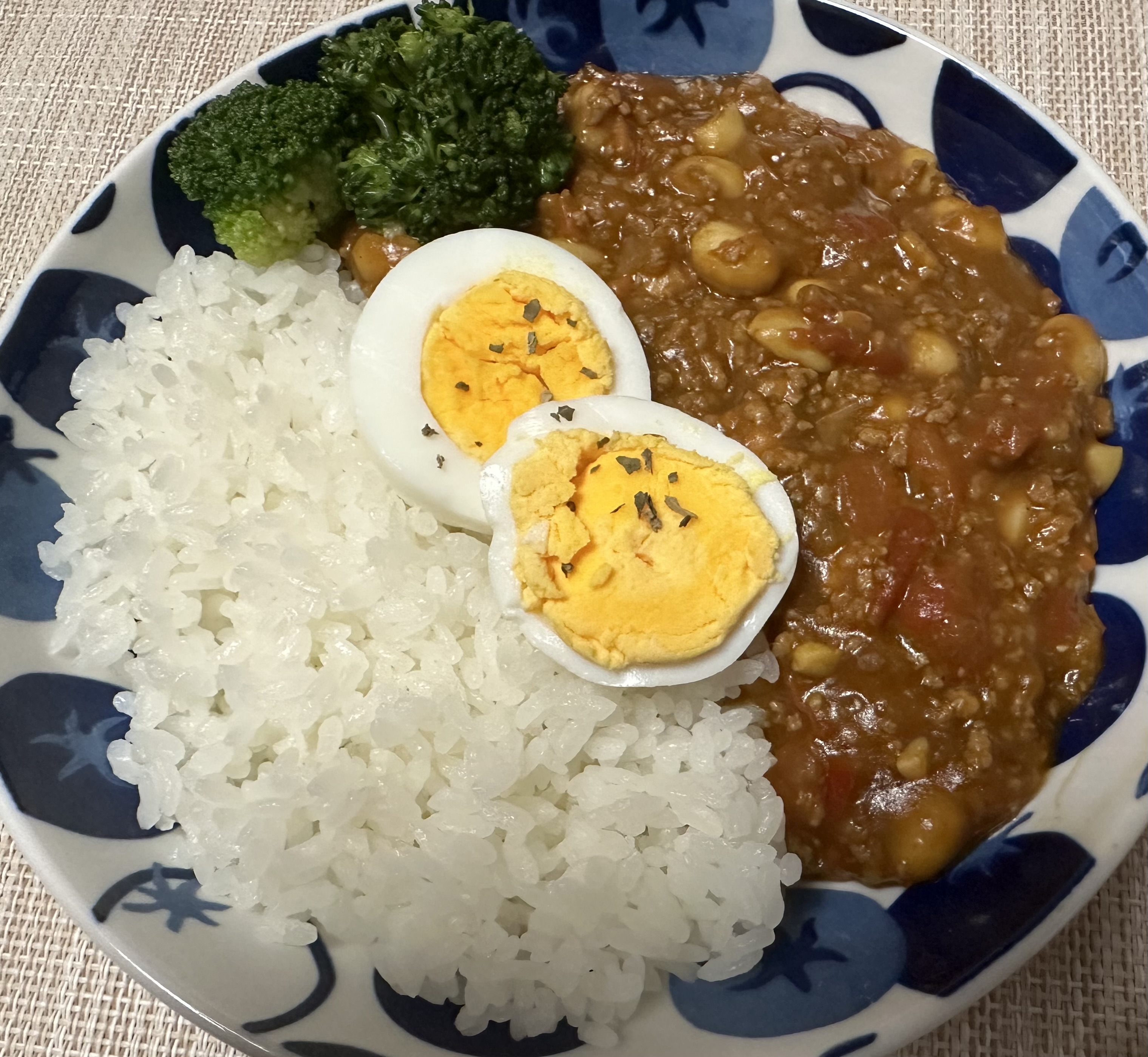 富山県産大豆使用　キーマカレー