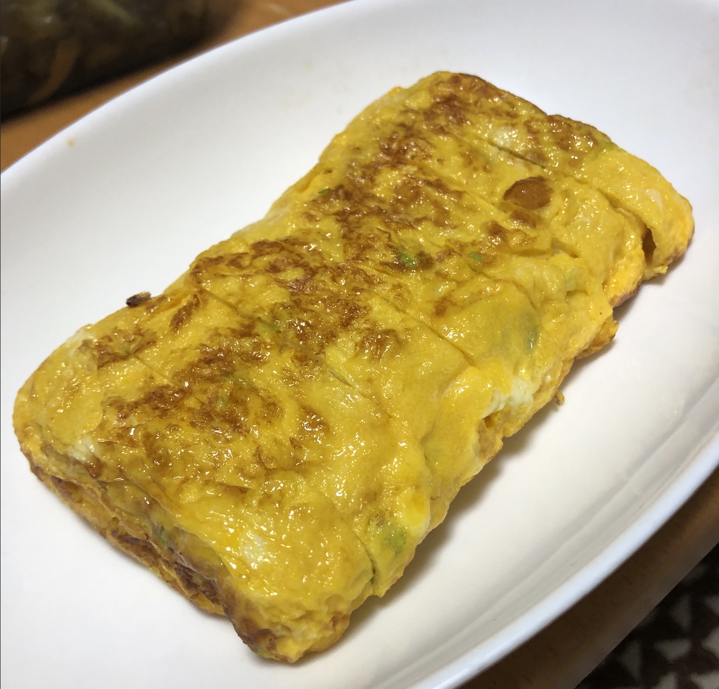 厚焼きニラ卵